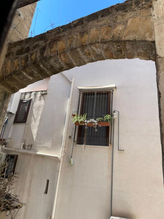 A Casa Di Elena Apartment Палермо Екстериор снимка