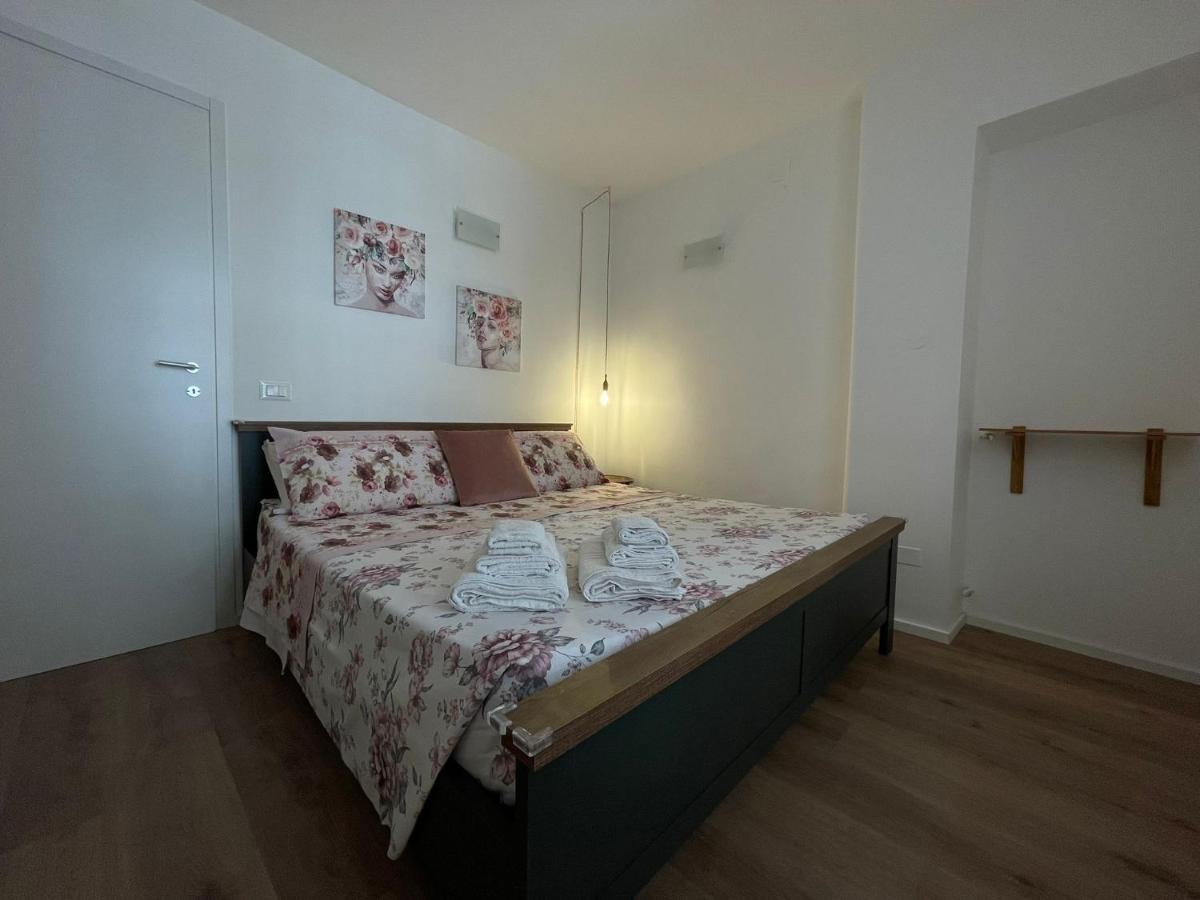 A Casa Di Elena Apartment Палермо Екстериор снимка